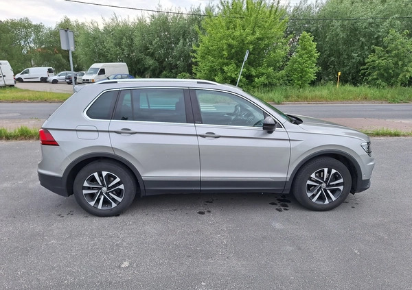 Volkswagen Tiguan cena 89800 przebieg: 71100, rok produkcji 2019 z Krotoszyn małe 79